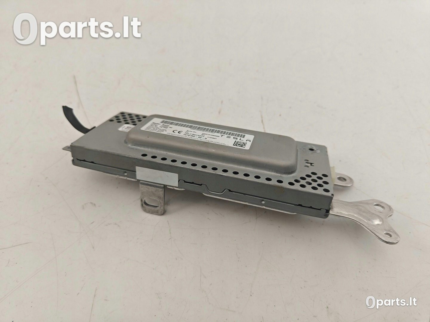 Magnetolos Tesla Model 3 · 107975500D