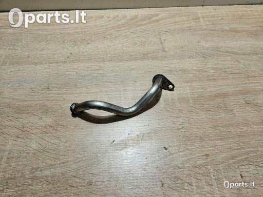 Tepalo grįžtamasis vamzdis Volkswagen · 04C145735A