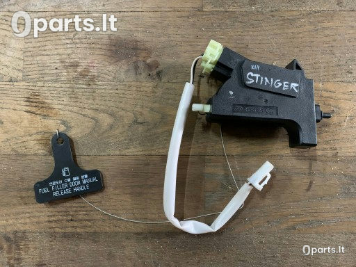 Spynos ir pavaros Kia Stinger