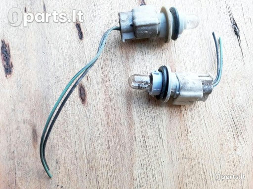 Priekinio kombinuoto žibinto lizdas Mazda Premacy · S09A-51-064