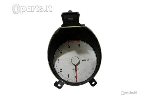 Prietaisų skydeliai (spidometrai) Alfa Romeo · 156052670
