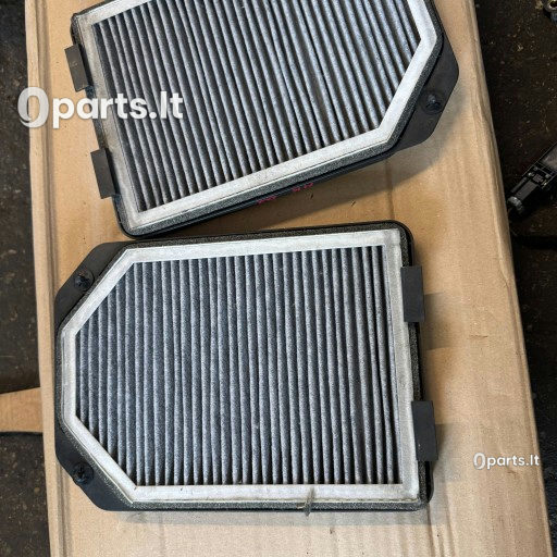 Rėmas Audi A8 S8 D2 4D · 4D0819647