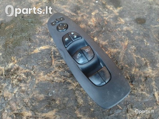 Detalė 25401-3KA2A Nissan Pathfinder R52