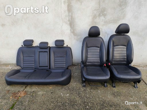 Sėdynės ir sofos SsangYong Tivoli · 2016 1.6