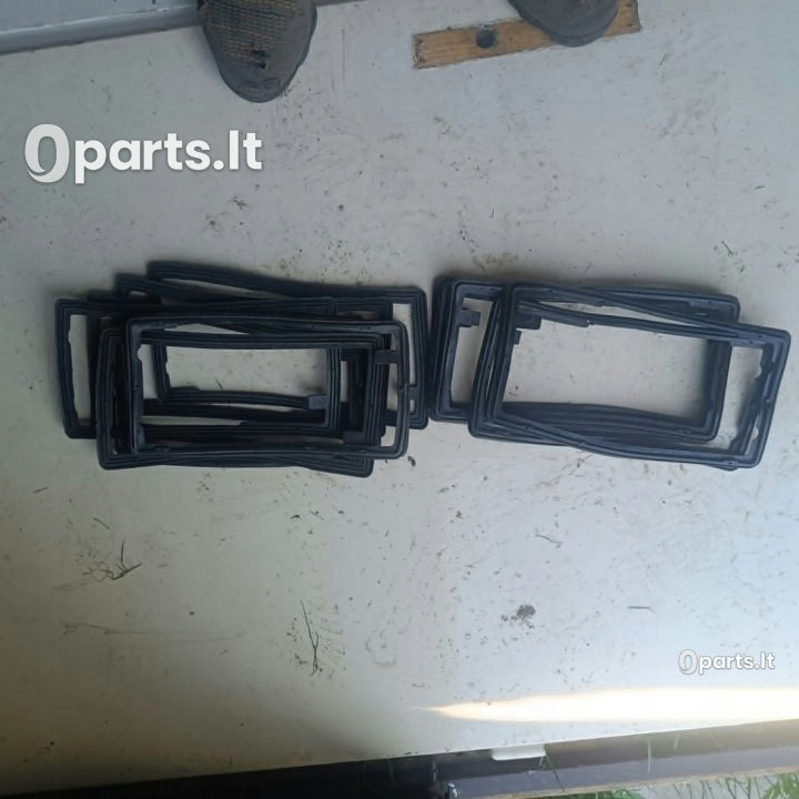 Tarpinės Fiat 125p